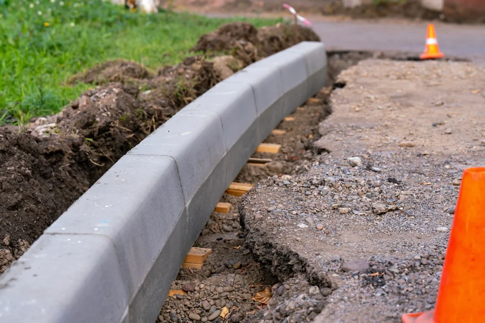 Concrete Curbing